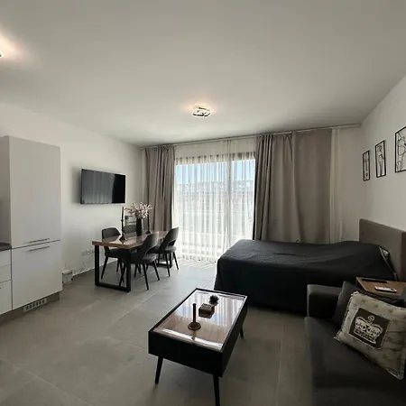 Cove Garden C34 *