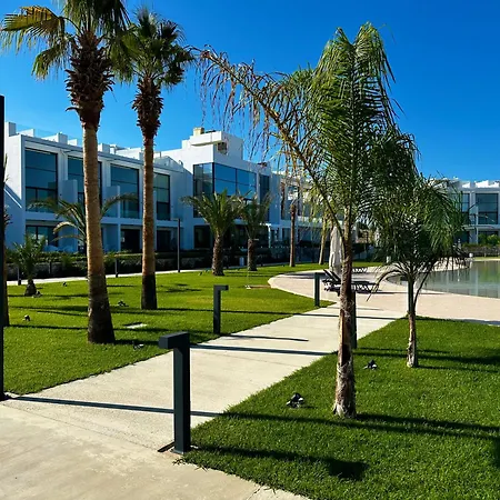 Cove Garden C34 Apartman
